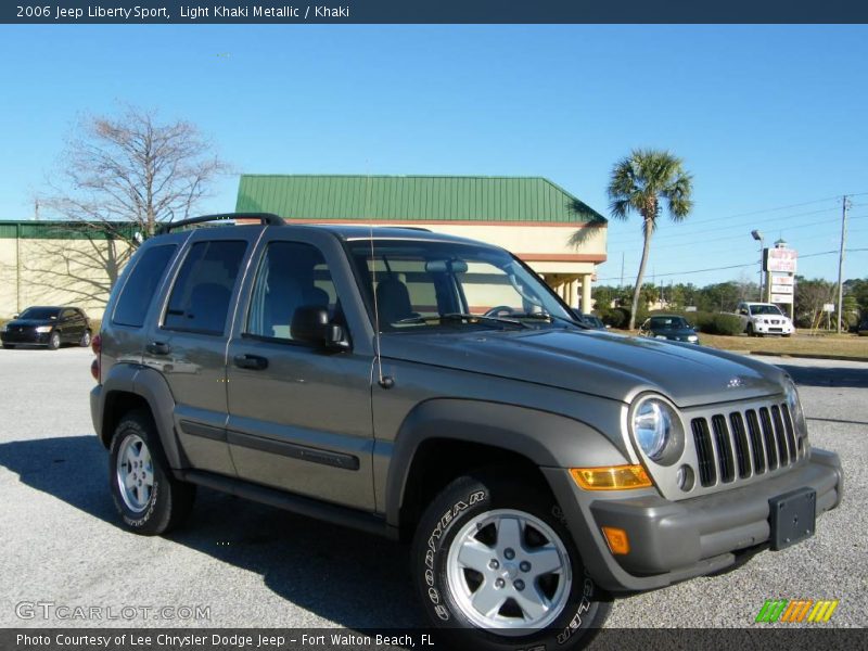 Light Khaki Metallic / Khaki 2006 Jeep Liberty Sport