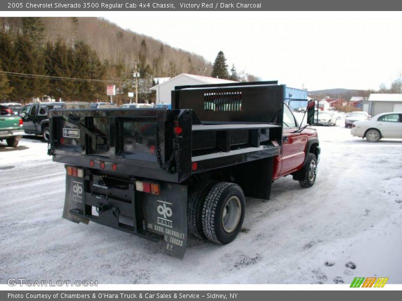 Victory Red / Dark Charcoal 2005 Chevrolet Silverado 3500 Regular Cab 4x4 Chassis