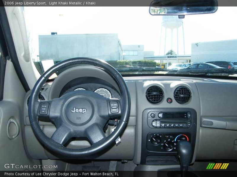 Light Khaki Metallic / Khaki 2006 Jeep Liberty Sport