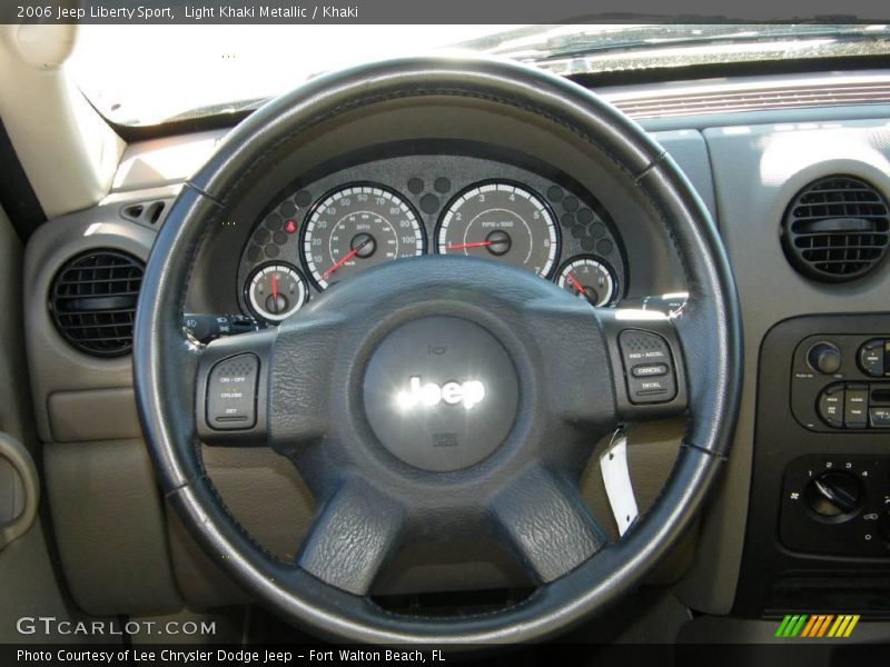 Light Khaki Metallic / Khaki 2006 Jeep Liberty Sport