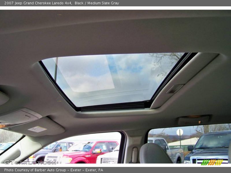 Black / Medium Slate Gray 2007 Jeep Grand Cherokee Laredo 4x4
