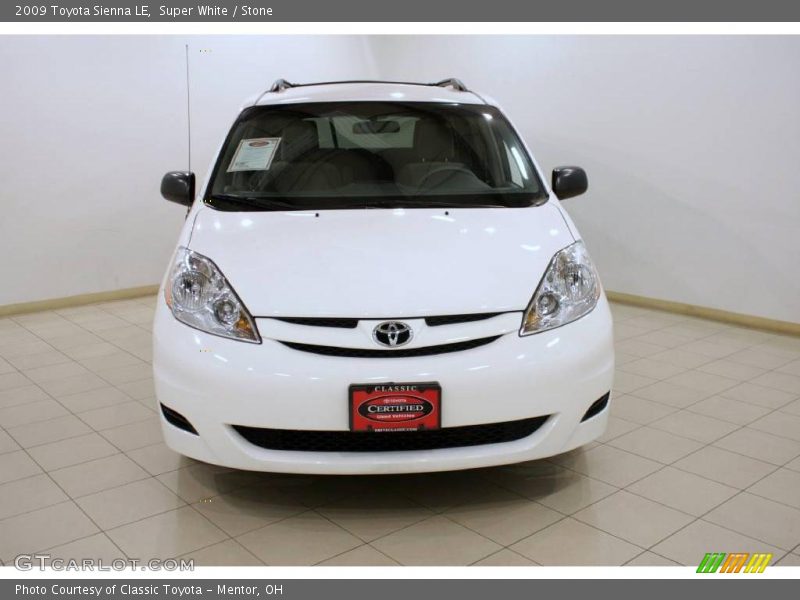 Super White / Stone 2009 Toyota Sienna LE