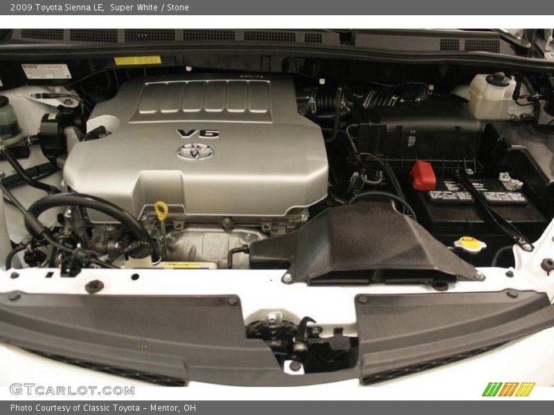 Super White / Stone 2009 Toyota Sienna LE