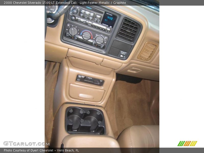 Light Pewter Metallic / Graphite 2000 Chevrolet Silverado 1500 LT Extended Cab