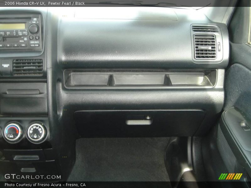 Pewter Pearl / Black 2006 Honda CR-V LX