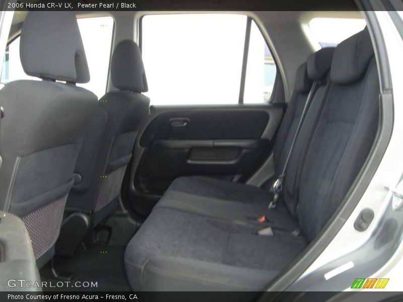 Pewter Pearl / Black 2006 Honda CR-V LX