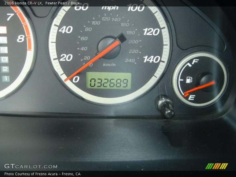 Pewter Pearl / Black 2006 Honda CR-V LX
