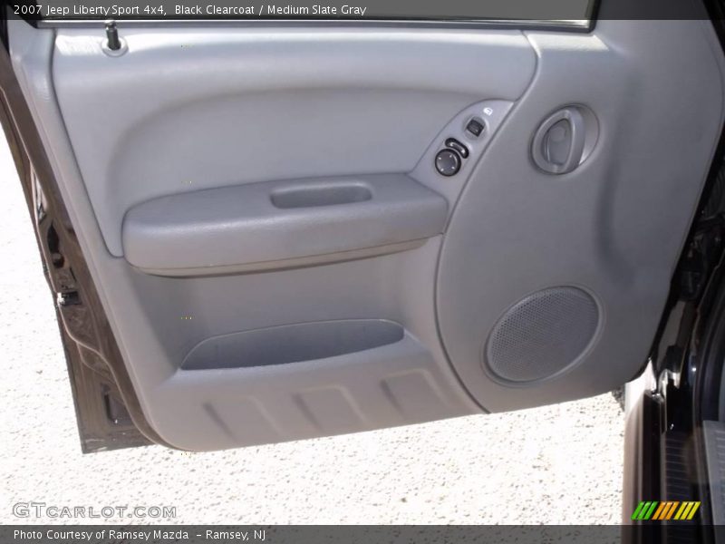 Black Clearcoat / Medium Slate Gray 2007 Jeep Liberty Sport 4x4