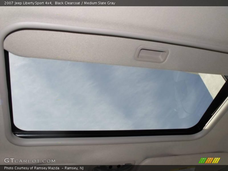 Black Clearcoat / Medium Slate Gray 2007 Jeep Liberty Sport 4x4