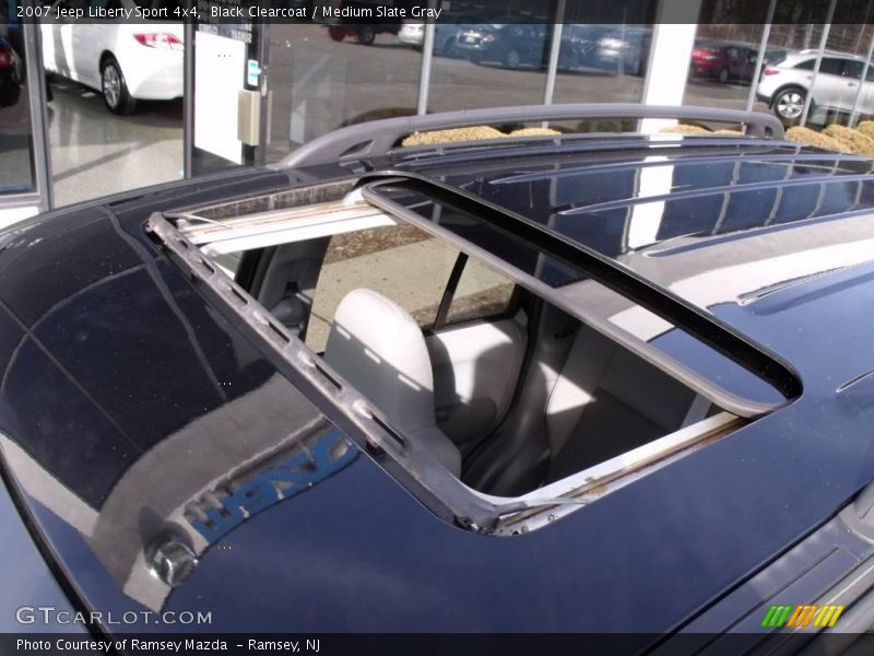Black Clearcoat / Medium Slate Gray 2007 Jeep Liberty Sport 4x4