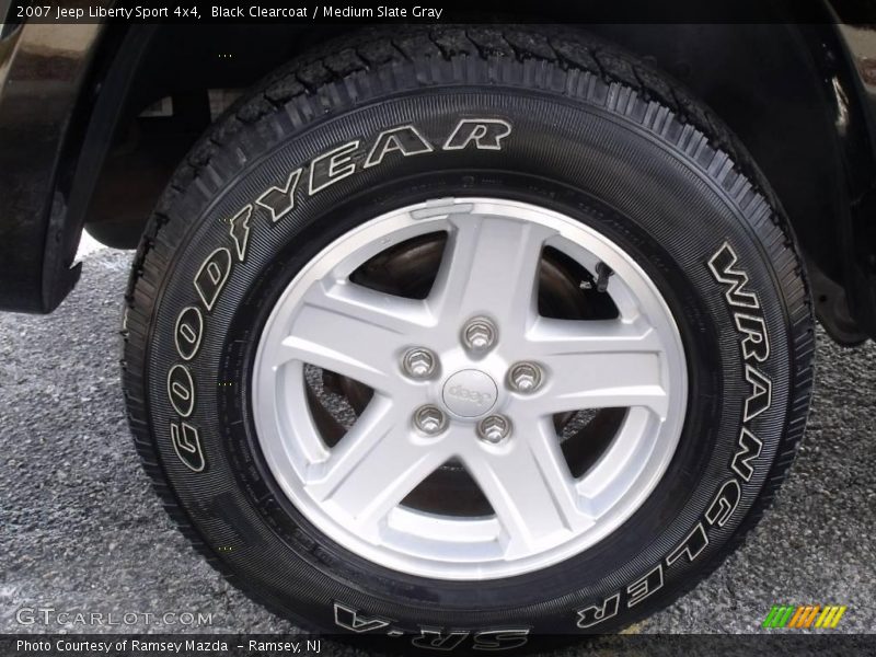 Black Clearcoat / Medium Slate Gray 2007 Jeep Liberty Sport 4x4