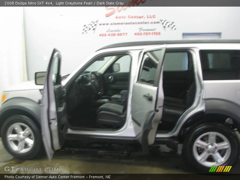 Light Graystone Pearl / Dark Slate Gray 2008 Dodge Nitro SXT 4x4