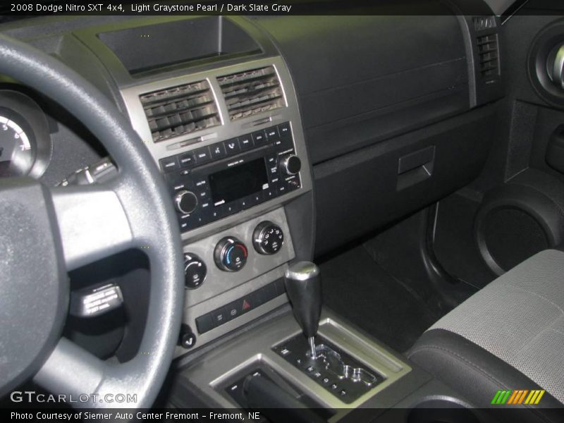 Light Graystone Pearl / Dark Slate Gray 2008 Dodge Nitro SXT 4x4