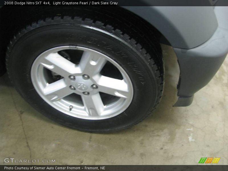 Light Graystone Pearl / Dark Slate Gray 2008 Dodge Nitro SXT 4x4
