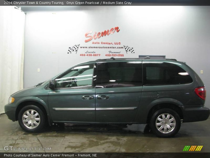 Onyx Green Pearlcoat / Medium Slate Gray 2004 Chrysler Town & Country Touring