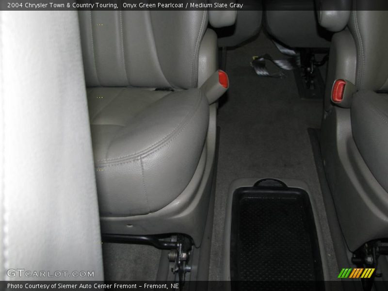 Onyx Green Pearlcoat / Medium Slate Gray 2004 Chrysler Town & Country Touring