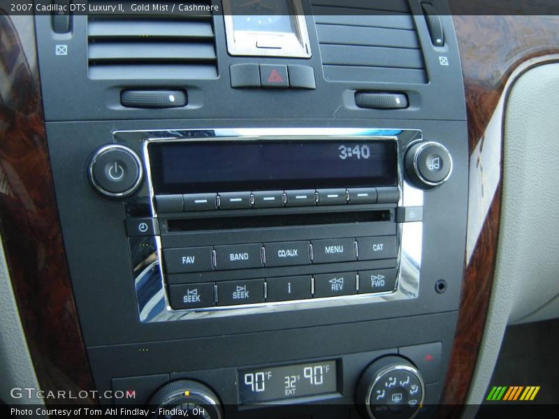 Gold Mist / Cashmere 2007 Cadillac DTS Luxury II