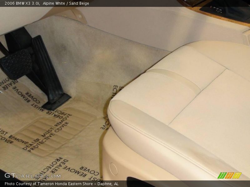 Alpine White / Sand Beige 2006 BMW X3 3.0i