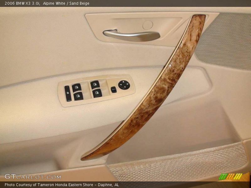 Alpine White / Sand Beige 2006 BMW X3 3.0i