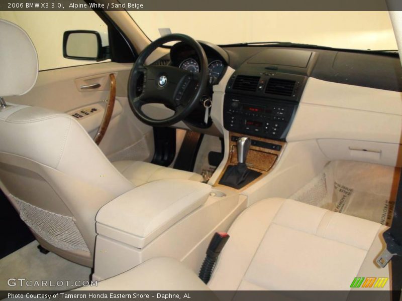 Alpine White / Sand Beige 2006 BMW X3 3.0i