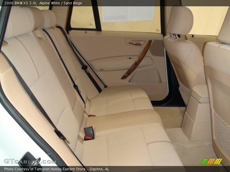 Alpine White / Sand Beige 2006 BMW X3 3.0i