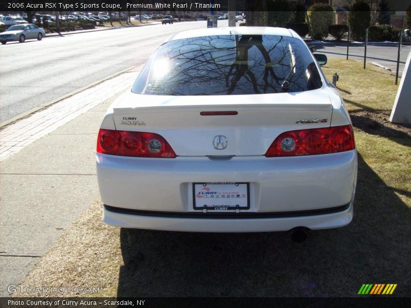 Premium White Pearl / Titanium 2006 Acura RSX Type S Sports Coupe