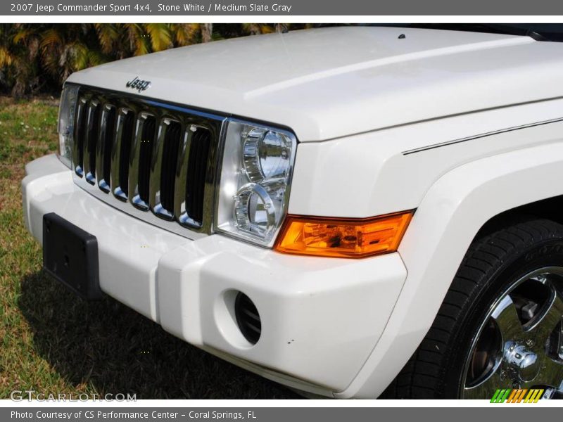 Stone White / Medium Slate Gray 2007 Jeep Commander Sport 4x4