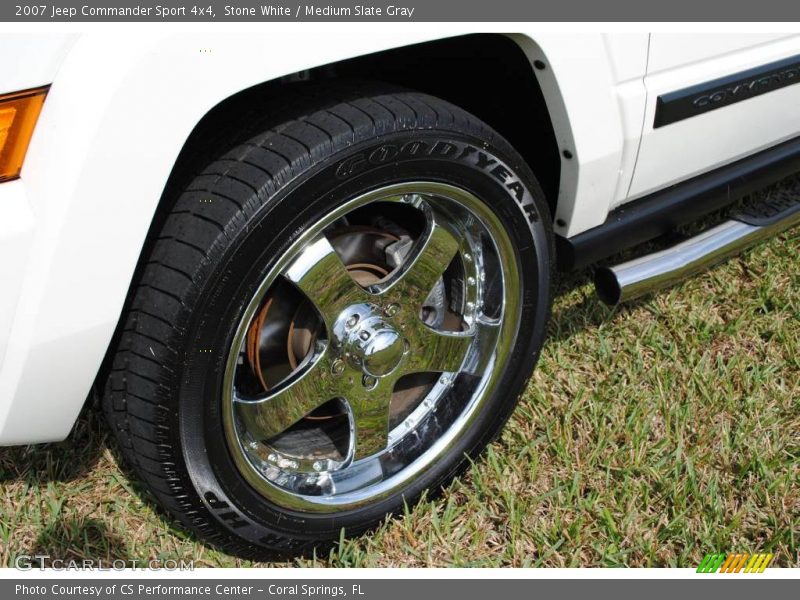 Stone White / Medium Slate Gray 2007 Jeep Commander Sport 4x4