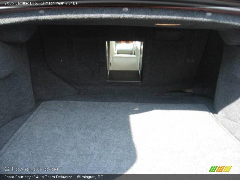 Crimson Pearl / Shale 2006 Cadillac DTS