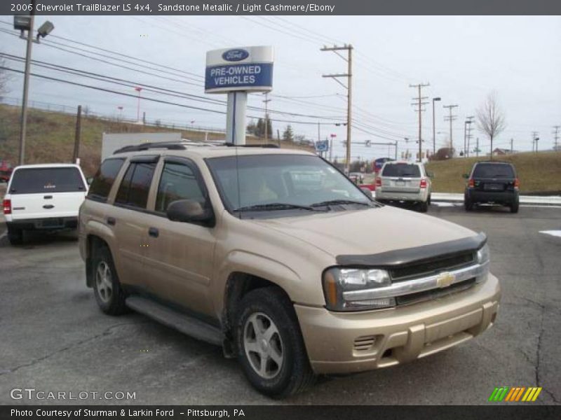 Sandstone Metallic / Light Cashmere/Ebony 2006 Chevrolet TrailBlazer LS 4x4