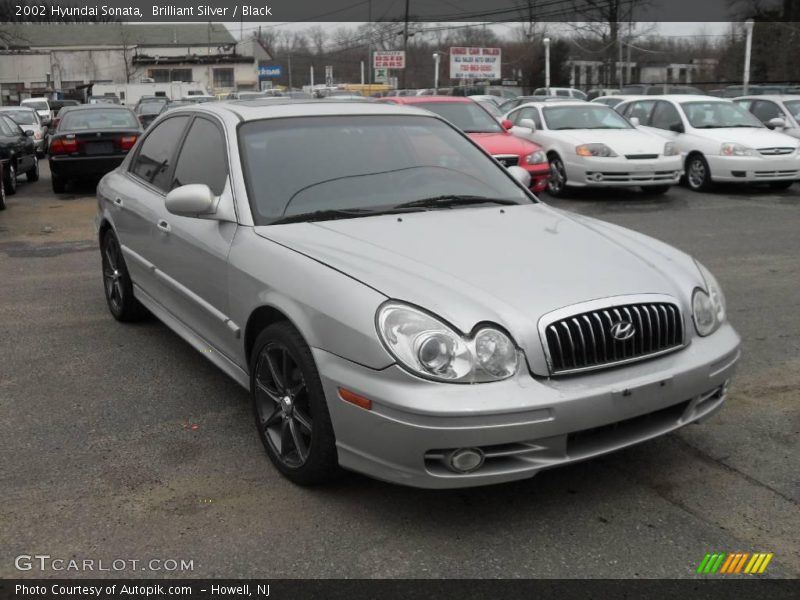 Brilliant Silver / Black 2002 Hyundai Sonata