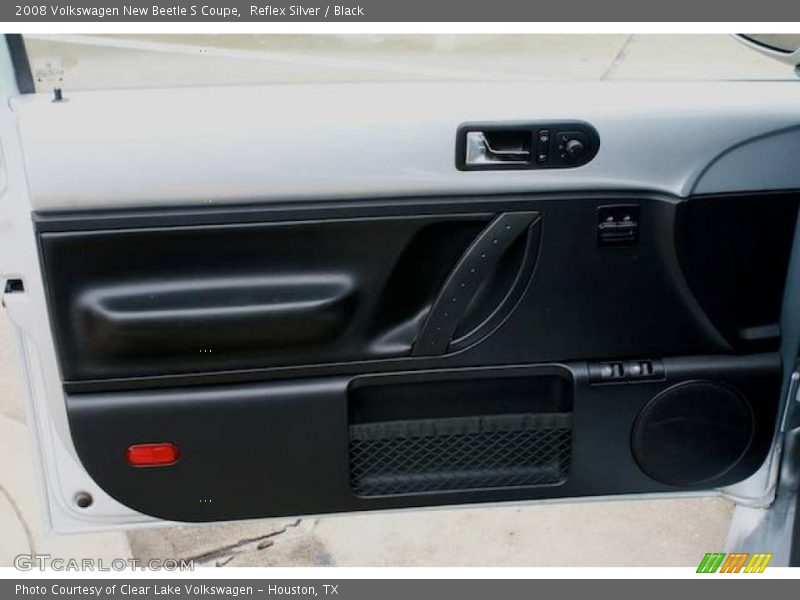 Reflex Silver / Black 2008 Volkswagen New Beetle S Coupe