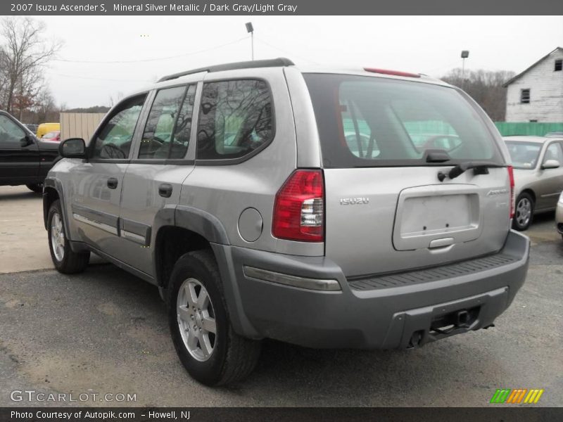 Mineral Silver Metallic / Dark Gray/Light Gray 2007 Isuzu Ascender S