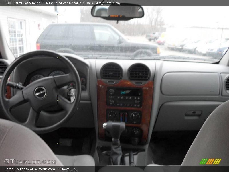 Mineral Silver Metallic / Dark Gray/Light Gray 2007 Isuzu Ascender S