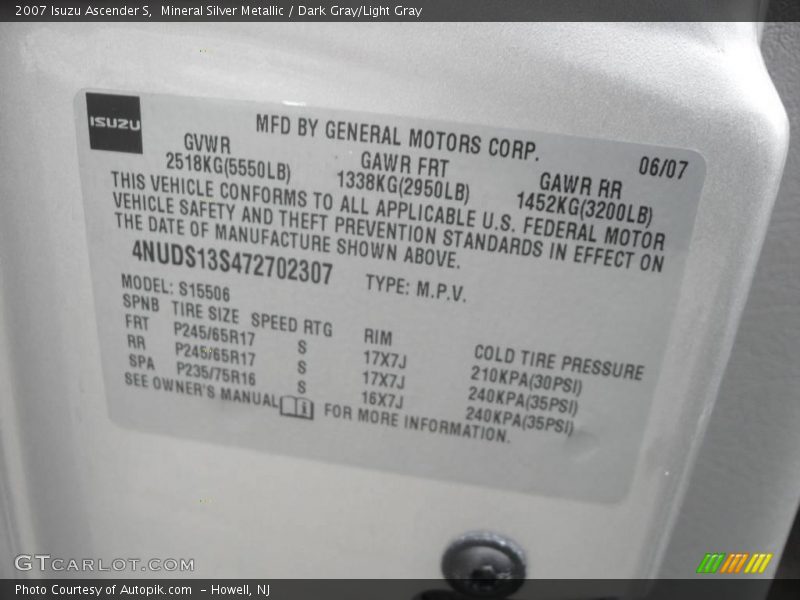 Mineral Silver Metallic / Dark Gray/Light Gray 2007 Isuzu Ascender S
