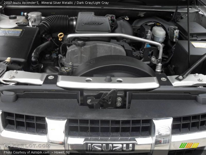 Mineral Silver Metallic / Dark Gray/Light Gray 2007 Isuzu Ascender S