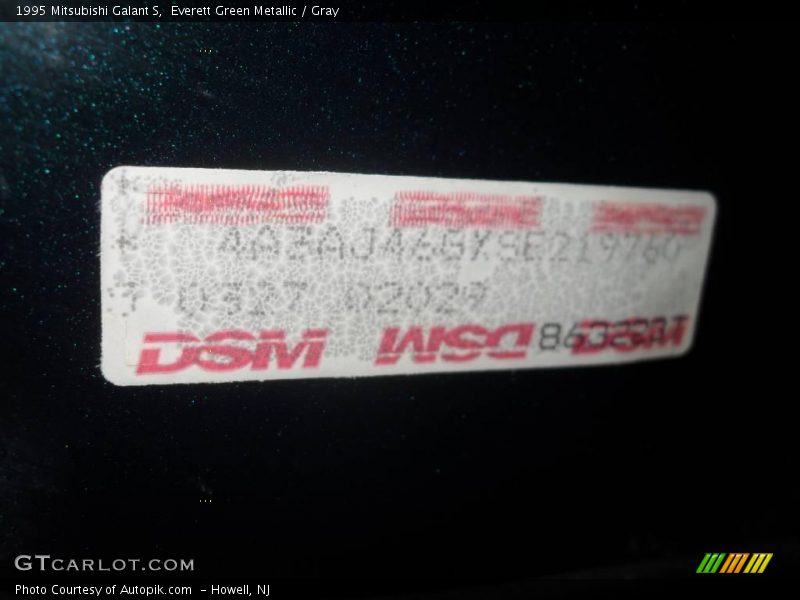 Everett Green Metallic / Gray 1995 Mitsubishi Galant S
