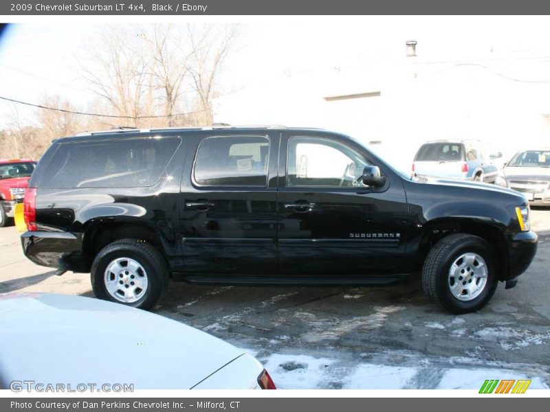 Black / Ebony 2009 Chevrolet Suburban LT 4x4