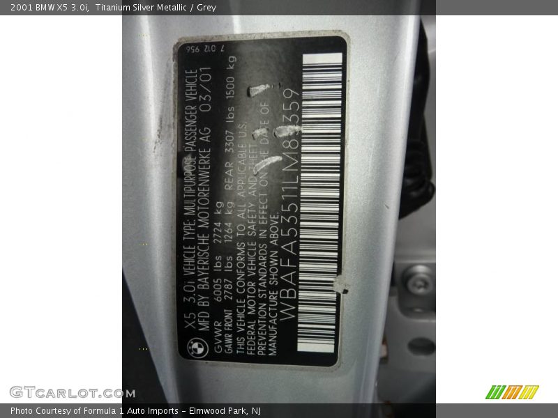 Titanium Silver Metallic / Grey 2001 BMW X5 3.0i
