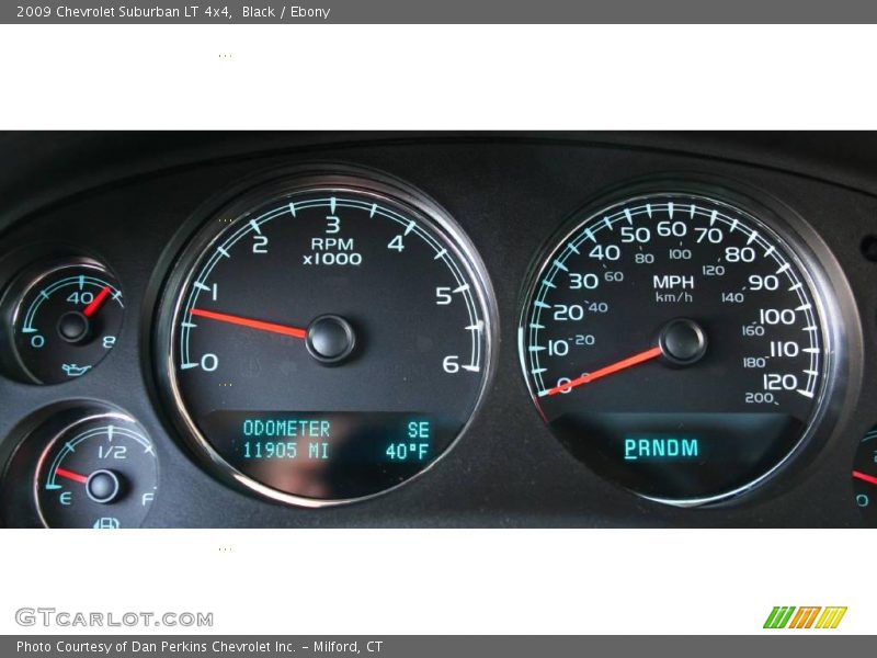 Black / Ebony 2009 Chevrolet Suburban LT 4x4