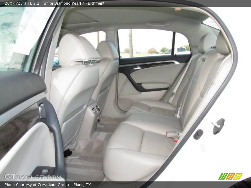 White Diamond Pearl / Parchment 2007 Acura TL 3.2