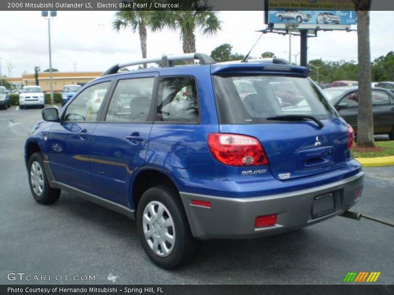 Electric Blue Pearl / Charcoal 2006 Mitsubishi Outlander LS