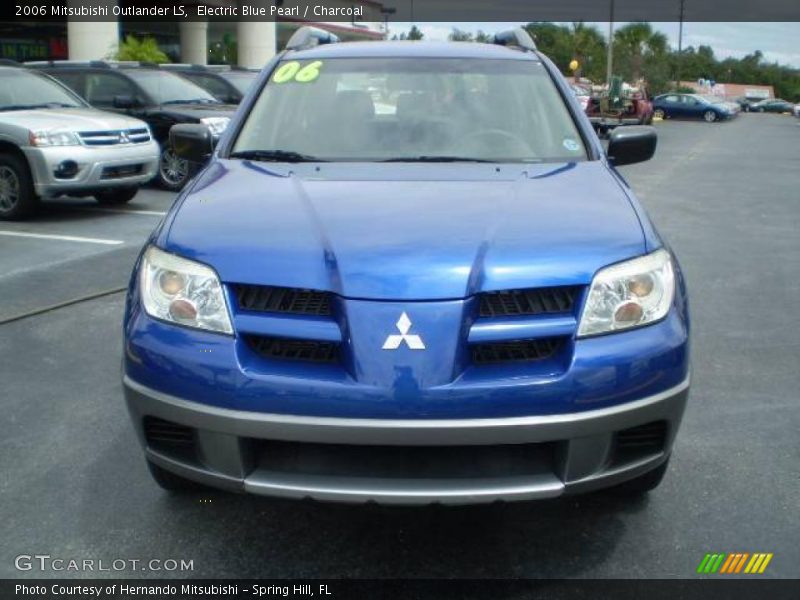 Electric Blue Pearl / Charcoal 2006 Mitsubishi Outlander LS