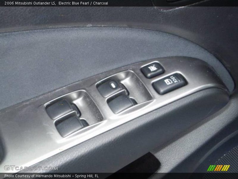 Electric Blue Pearl / Charcoal 2006 Mitsubishi Outlander LS