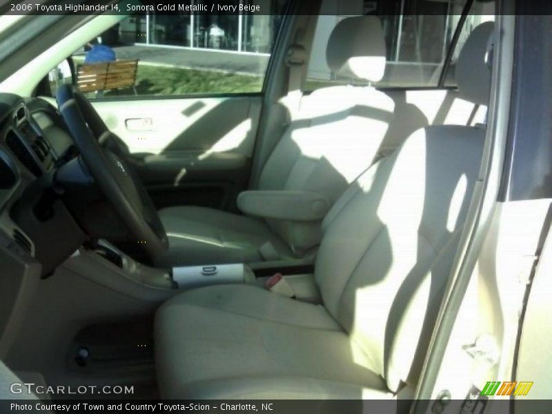 Sonora Gold Metallic / Ivory Beige 2006 Toyota Highlander I4
