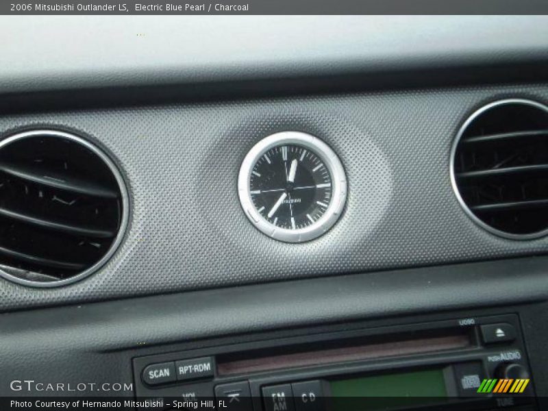 Electric Blue Pearl / Charcoal 2006 Mitsubishi Outlander LS