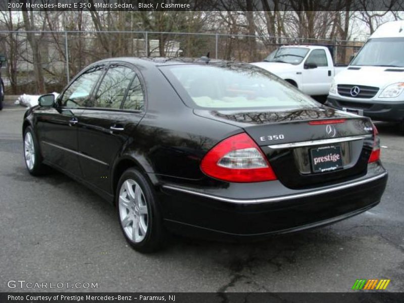 Black / Cashmere 2007 Mercedes-Benz E 350 4Matic Sedan
