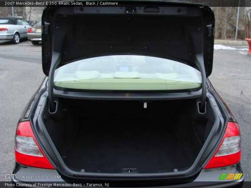 Black / Cashmere 2007 Mercedes-Benz E 350 4Matic Sedan