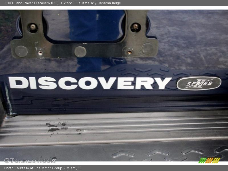 Oxford Blue Metallic / Bahama Beige 2001 Land Rover Discovery II SE
