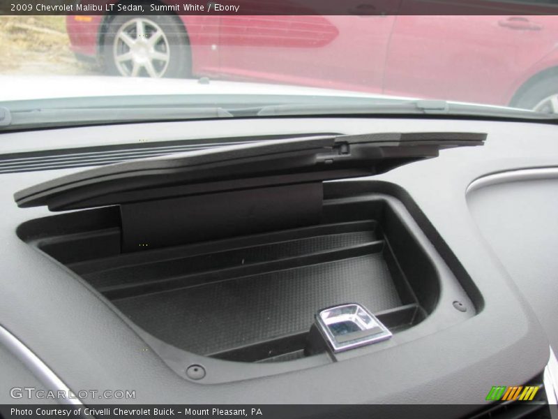 Summit White / Ebony 2009 Chevrolet Malibu LT Sedan